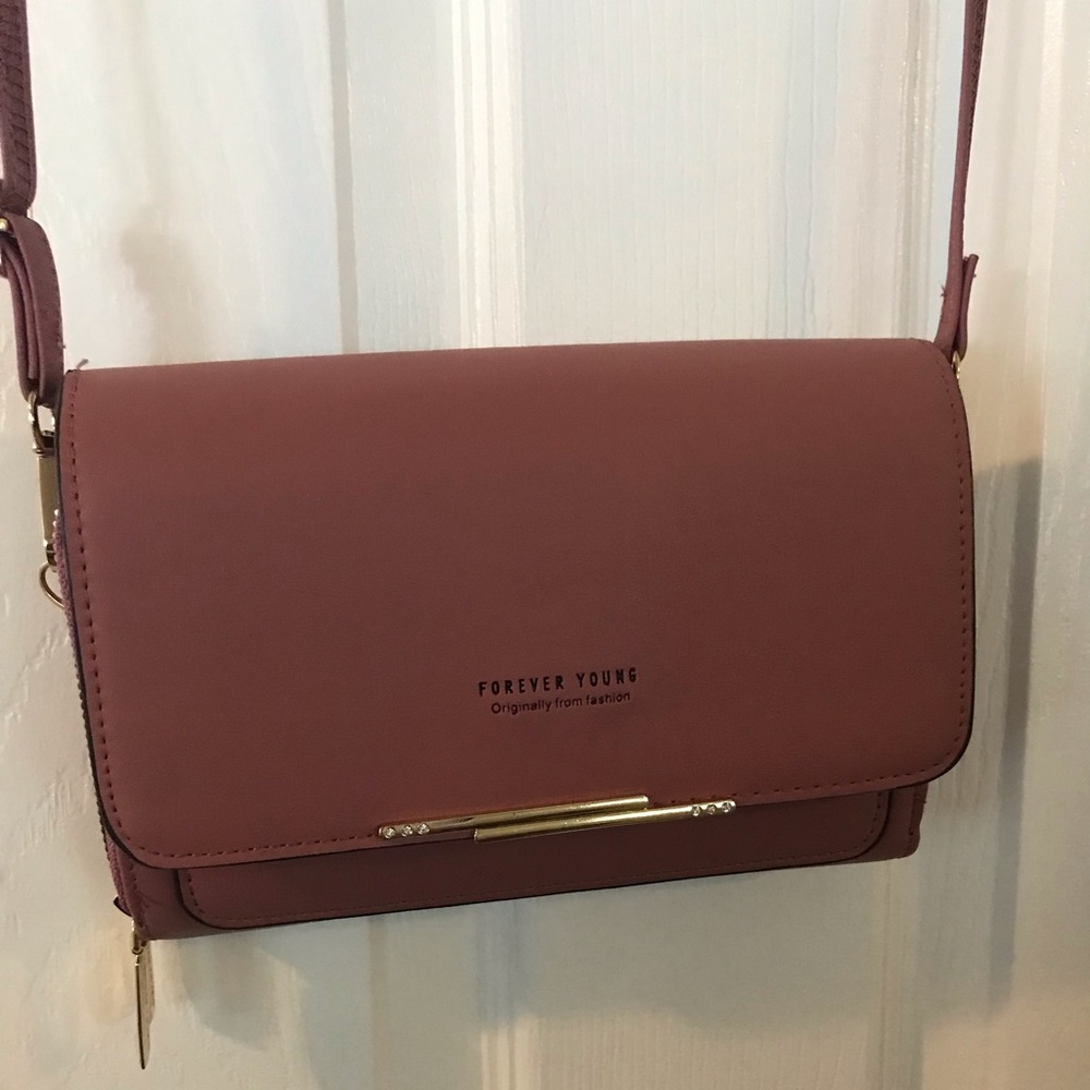 Forever Young Cross body purse NWOT